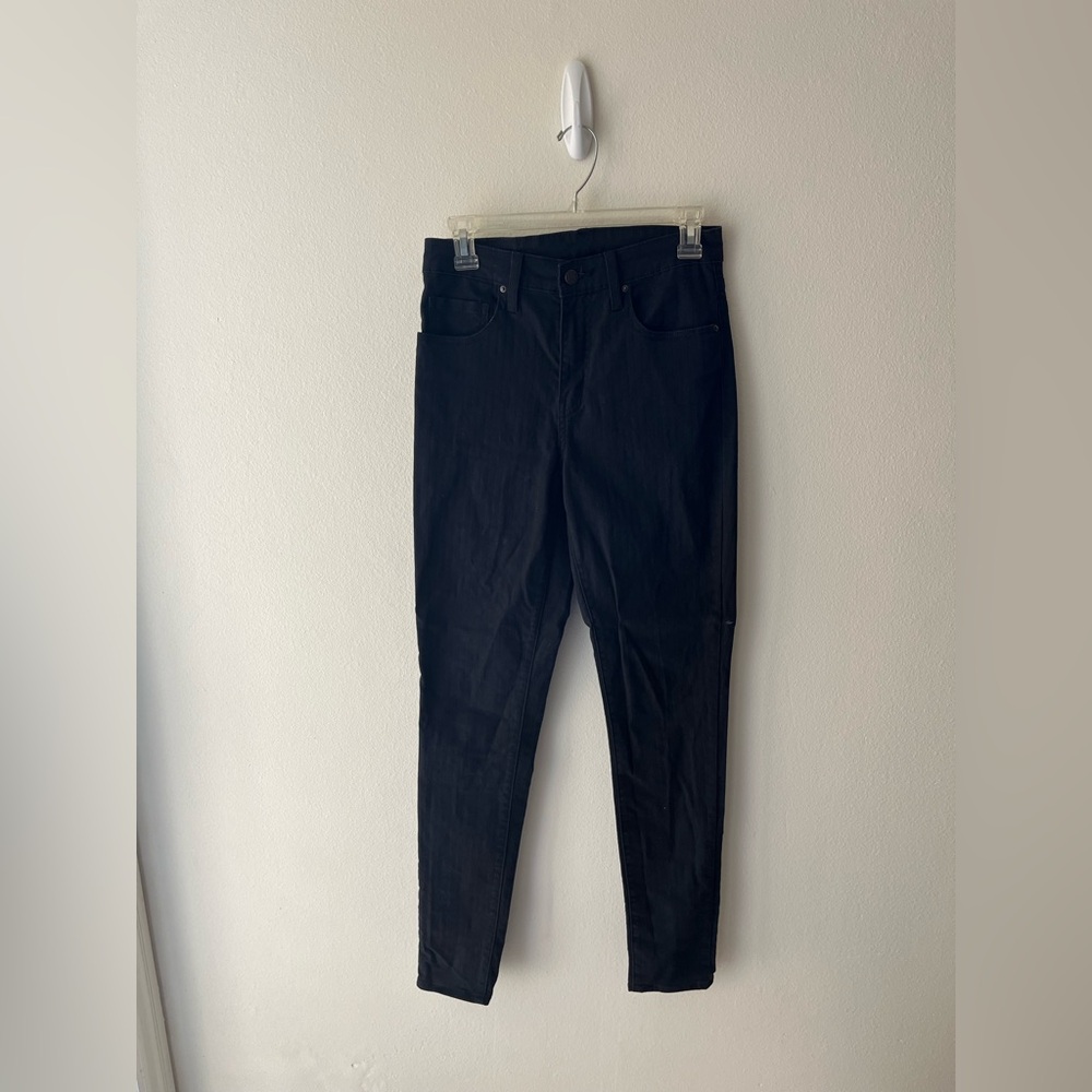 Black Denim Levi’s Skinny Jeans